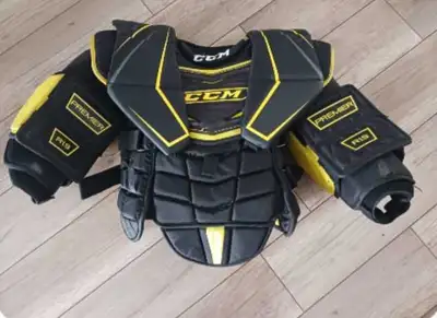 Plastron gardien de but CCM Premier R1.9 goalie chest protector, View more