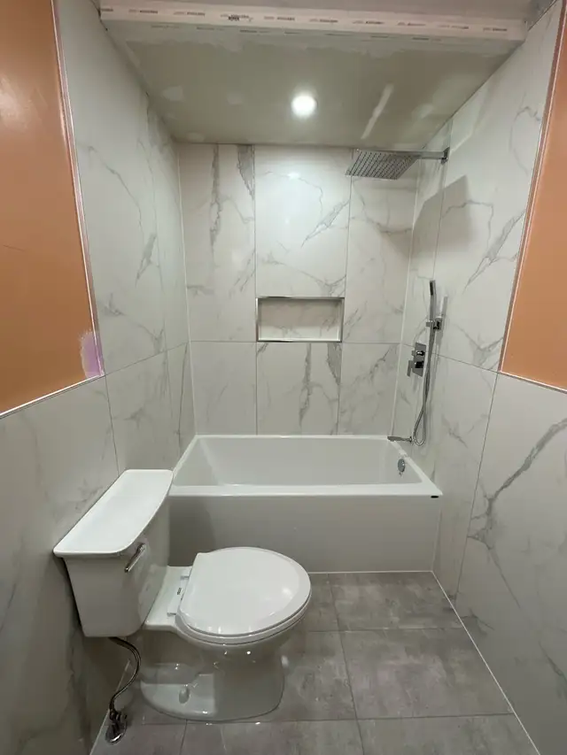 BUDGET-FRIENDLY TILE INSTALLATION525757172469606405
