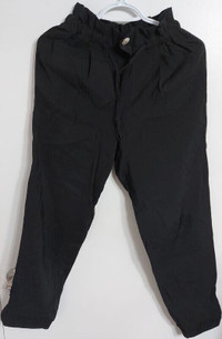 DYNAMITE CASUAL PANTS WITH DRAWSTRING (size XS)