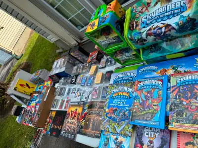 Garage Sale 593 Brome Cres. Saturday, July 5th 8am-12pm Books, clothes, toys, DVD/VHS, comics, Manga...