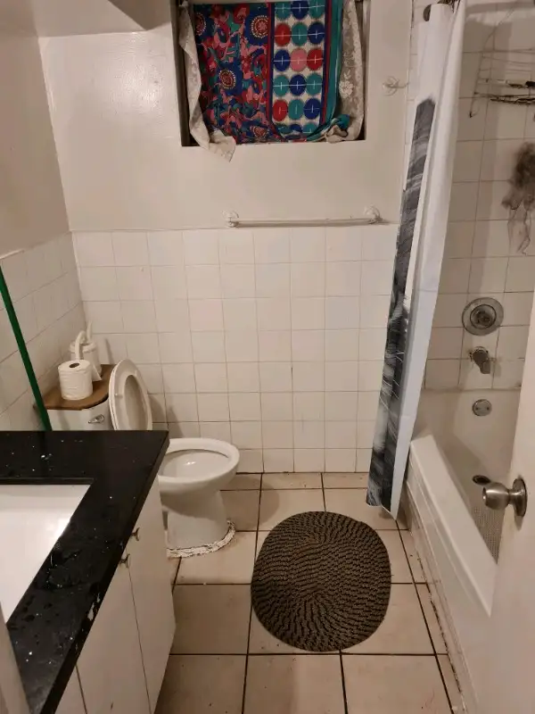 Malton,  Goreway n Derry rd fully furnishd basmnt room rent 650 in Room Rentals & Roommates in Mississauga / Peel Region - Image 8