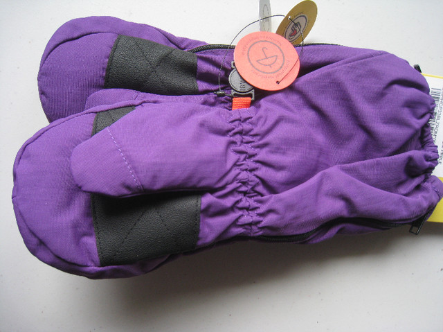 KOMBI Kids Mittens Size L - NEW in Clothing - 5T in Guelph - Image 2