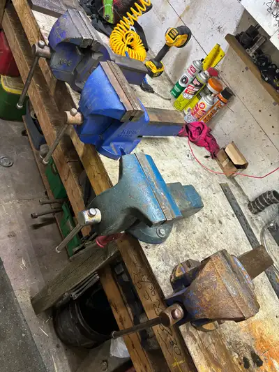 2x 6” vices $100 each 1x 8” Irwin new condition $180 1x8” Wilton good condition $220 1x 1/4” to 6” R...