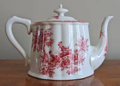 Oriental Teapot - NEVER USED 5.75” tall Made in China Excellent Condition Never Used - Was Display O...