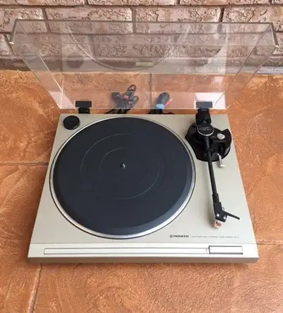 Vintage Pioneer PL-2 Record Player (serviced), View more