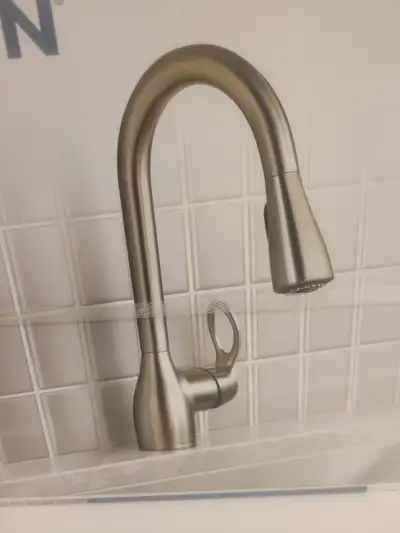 MOEN PULL DOWN KITCHEN FAUCET - BRUSHED STAINLESS, View more
