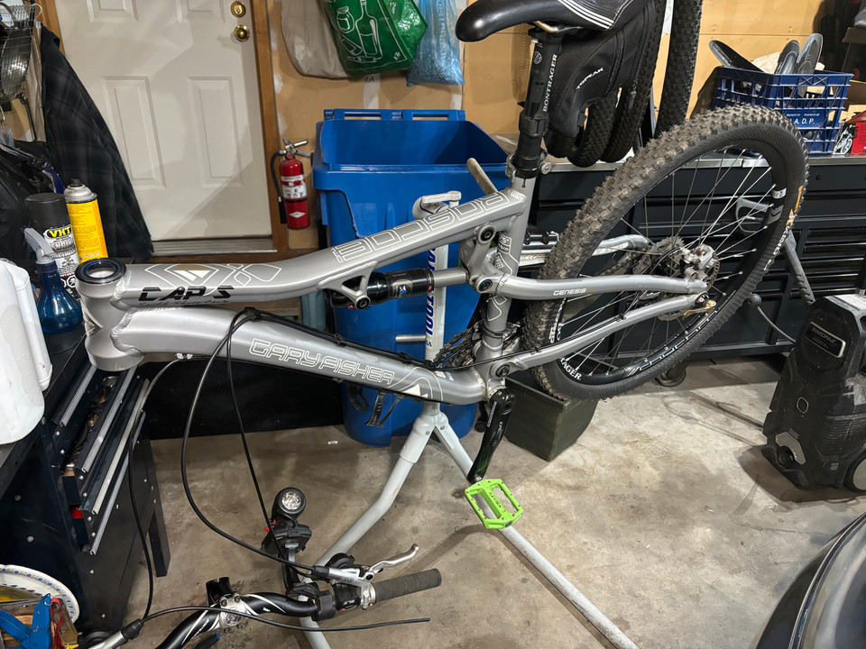 Buy or Sell Used Mountain Bikes in Lethbridge Free Local Classifieds Kijiji