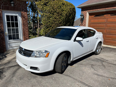 2011 Dodge Avenger V6