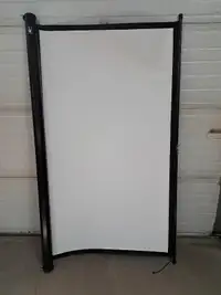 80-INCH Pull Down Manual Projector Screen with AUTO Lock