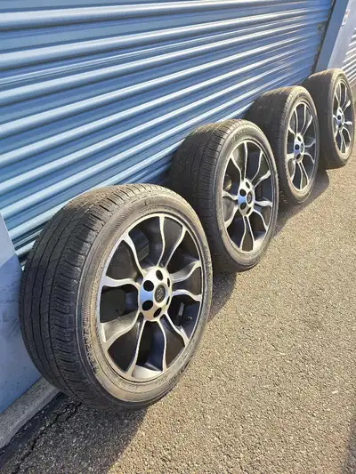 4 Ford F150 Harley Davidson 22" Rims on General Grabber 285/45R22 All Weather Tires About 70% Tread...
