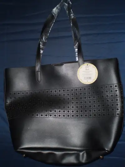 The Lola Tote By iOn; Black W/Pierced Design, NEW, View more