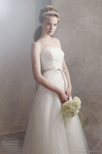 Vera Wang Wedding Dress Size 4