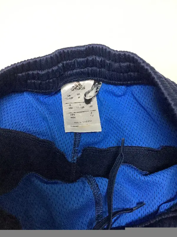 Short neuf adidas in Kids & Youth in Longueuil / South Shore - Image 6