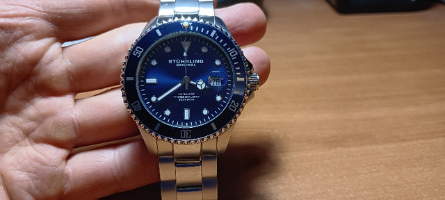 Stuhrling Original Regatta Automatic 42mm Diver in Jewellery & Watches in Hamilton - Image 2