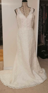 Wedding dress Tara Keeleyfrom JLM Couture