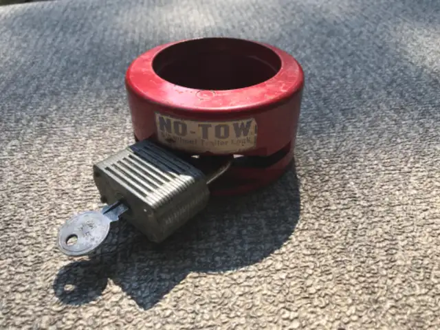 Pin Lock in RVs & Motorhomes in Red Deer - Image 3