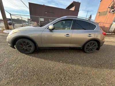 2008 Imfinit EX35 for sale. Brand new all season tires all around. Just had all new control arms, ba...