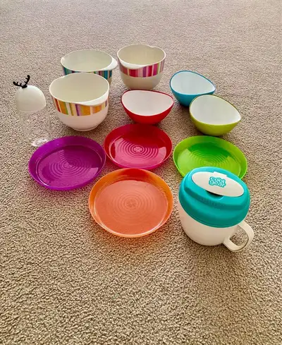 Total $5, Lunch box lost spoon, View more