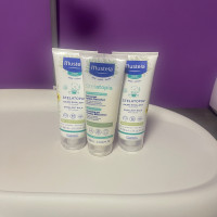 Mustela lotion and cleansing gel