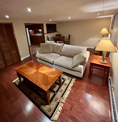 Fully Furnished 1 Bd Rm in Downtown Tiverton - 5 Mins to Bruce Power. In unit Laundry; Parking for 2...
