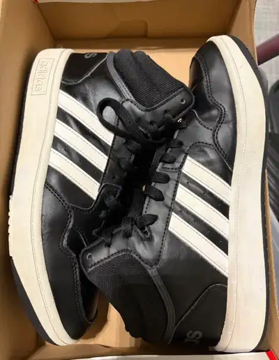 Adidas Hoops Mid 3.0 Youth, View more