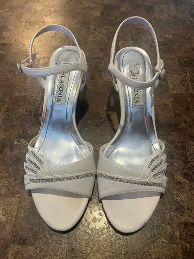 Sandales blanches gr.8.5, View more
