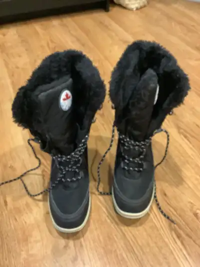 Bottes d’hiver femme (taille 7), View more