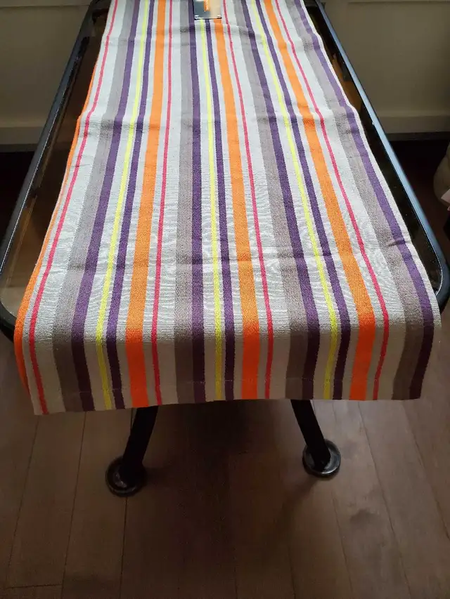 table runner, new in Home Décor & Accents in Ottawa - Image 2