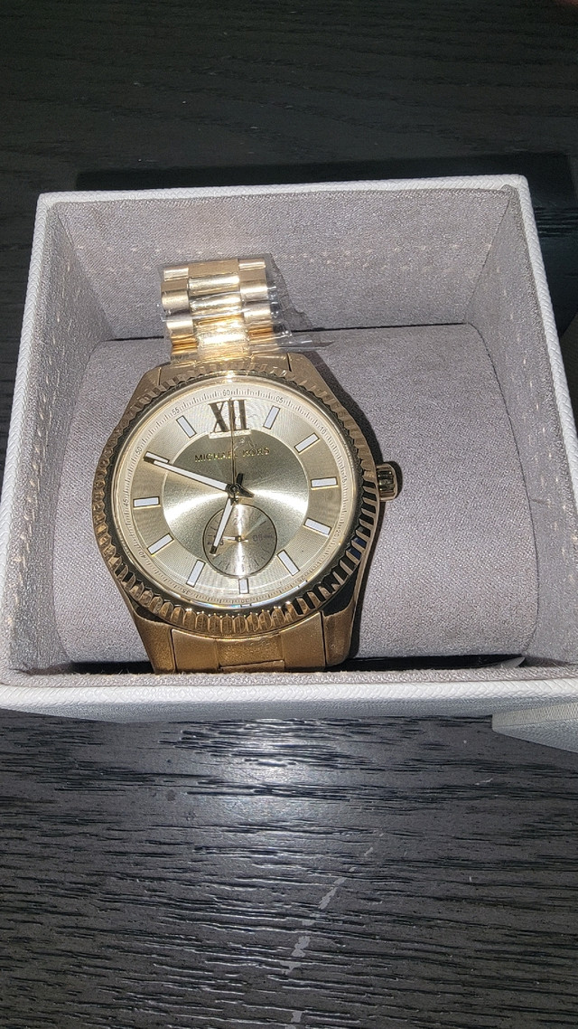 Micheal Kors Lexington gold Mk8947 new  in Jewellery & Watches in City of Toronto