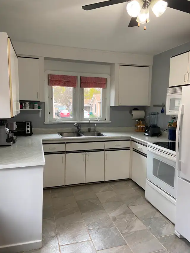 House Roommate wanted.63417674008195124