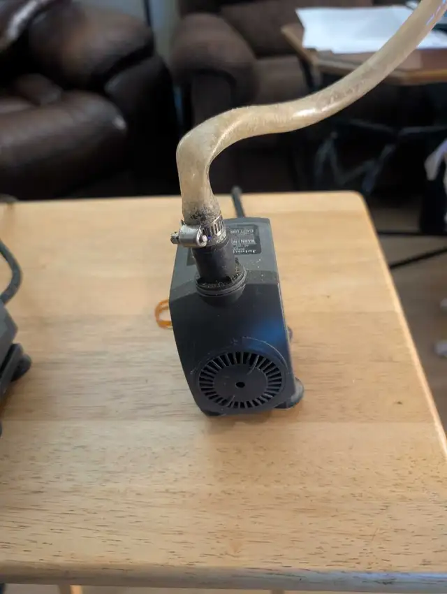 Fish tank in Accessories in Hamilton - Image 3