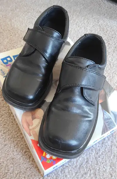 Buster Brown with ToeZone Boys Black Leather Shoes, Size 13M, View more
