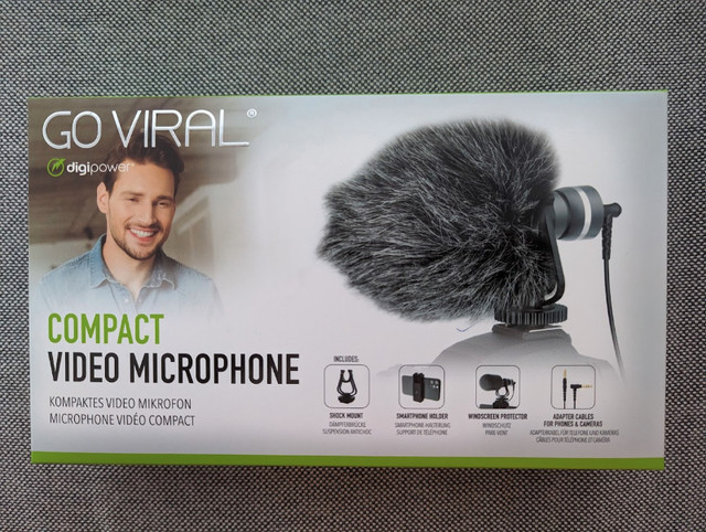 Compact Video Microphone in Cameras & Camcorders in Burnaby/New Westminster