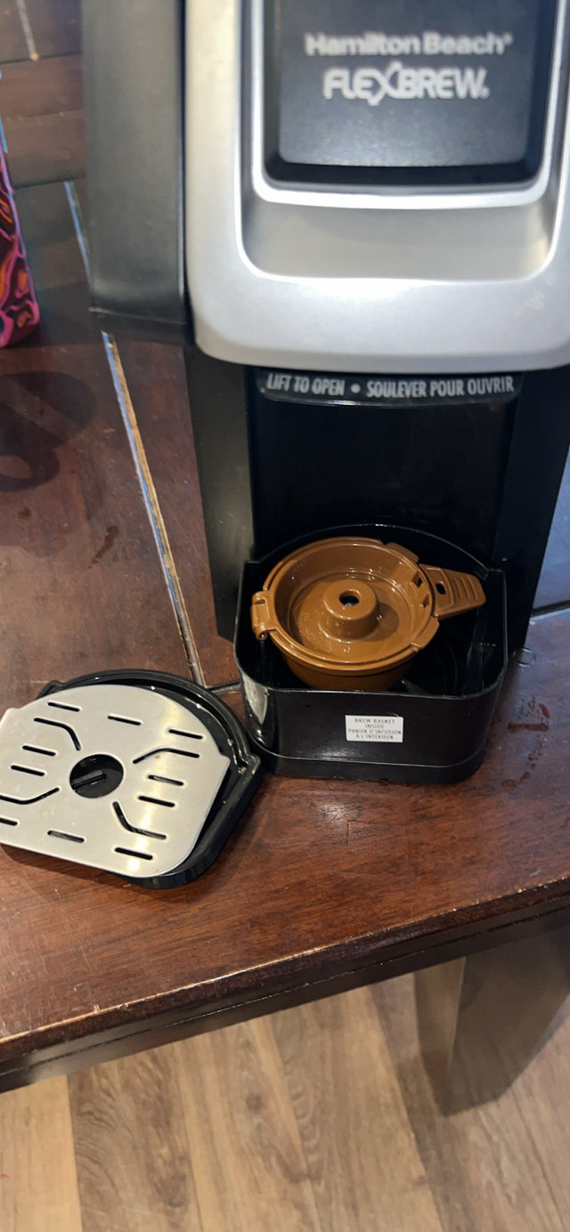 Flexbrew coffee machine  in Coffee Makers in Ottawa - Image 3