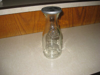 VINTAGE CARAFE CALIFORNIA EN VERRE ET AUTRES CARAFES