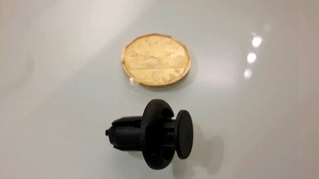 ★Honda Bumper Clip Plastic Fastener Push Pin Nylon Rivet★$1 each in Other Parts & Accessories in City of Toronto - Image 2