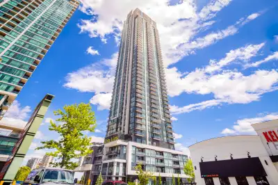 Modern 1 Bedroom + Den Condo for Rent in downtown Mississauga