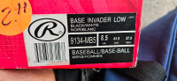 Base Invader 8.5 Rawling Baseball Shoes.