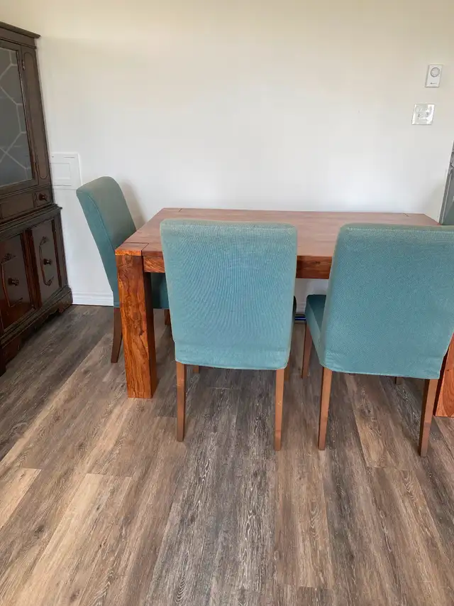 Acacia Dining Table 75-107”62863273359874123