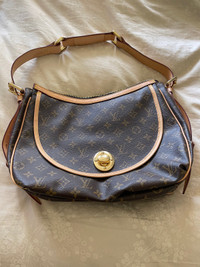 Louis Vuitton bag