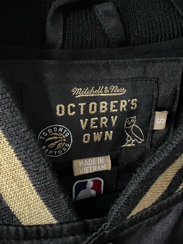 OVO Toronto Raptors jacket in Men's in City of Toronto - Image 4