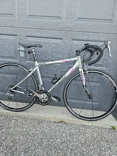 Giant OCR 1 Road Bike. , View more