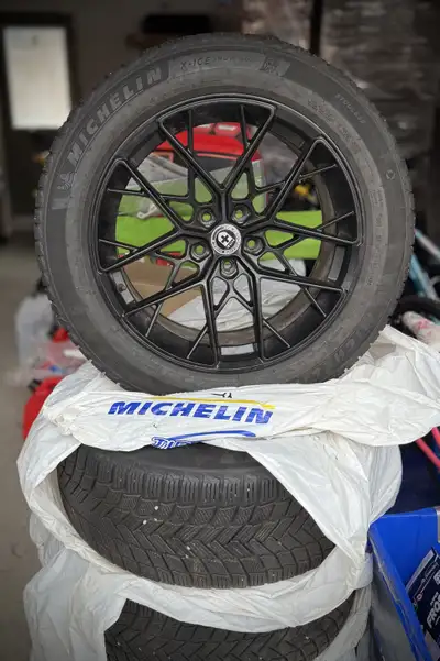 Pristine Condition HRE performance wheels ！ Feel free to make a reasonable offer. Bought them 2023 W...