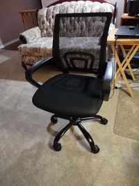 Study table and chair kijiji hotsell