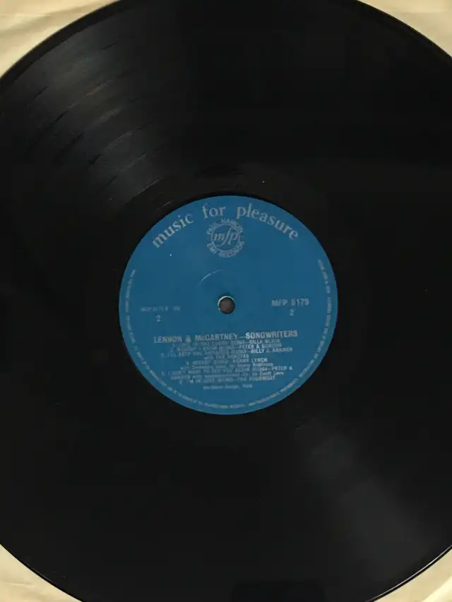 The Stars Sing Lennon & McCartney (Vinyl Lp / Import) in CDs, DVDs & Blu-ray in Mississauga / Peel Region - Image 5