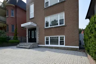 $875 - 1 Bedroom in a 3br apartment, Sandy Hill -UOttawa, View more