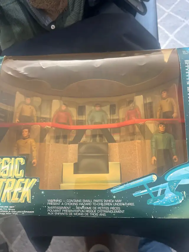 Playmates classic Star Trek  in Hobbies & Crafts in City of Toronto - Image 6