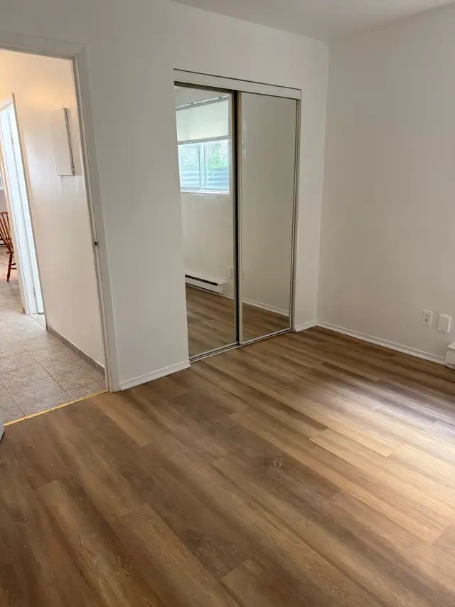 APARTMENT 3 1/2 BASEMENT FOR RENT NOV/26 in Long Term Rentals in City of Montréal - Image 2