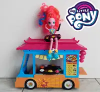 ★My Little Pony★--camion/accessoires + poupée Pinky Pie musical