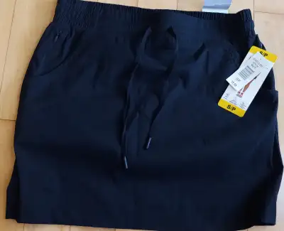 Brand new size s women's skort, View more